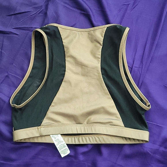 Fabletics Camryn Metallic Gold Sports Bra - Picture 4 of 6
